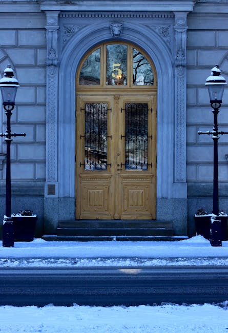 Wealth management and financial planning desk